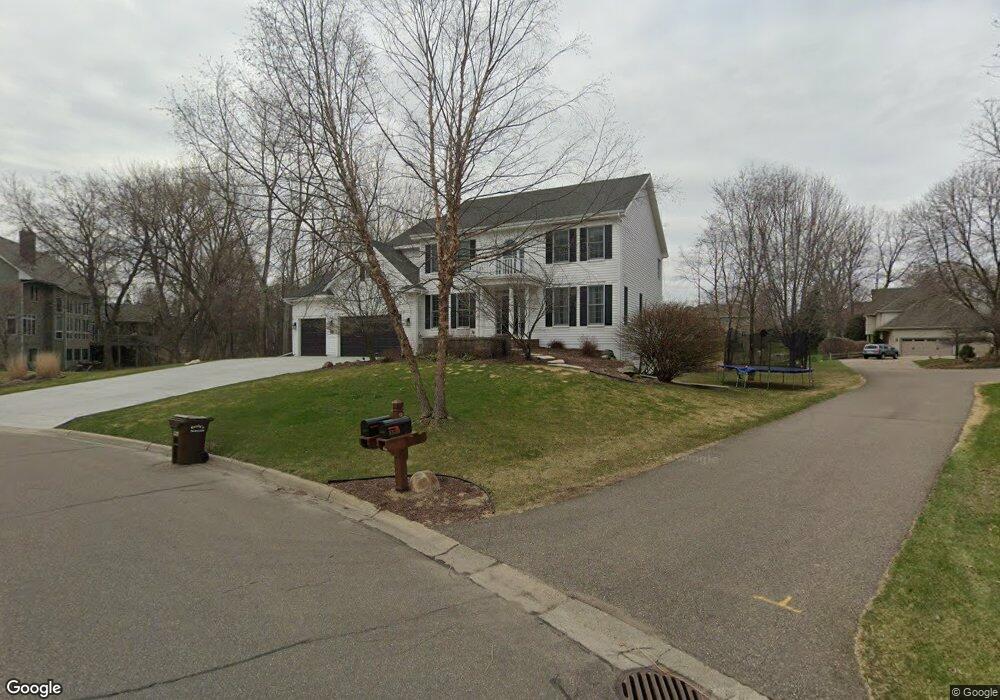 5516 Tamarack Cir, Minnetonka, MN 55345 - photo 1