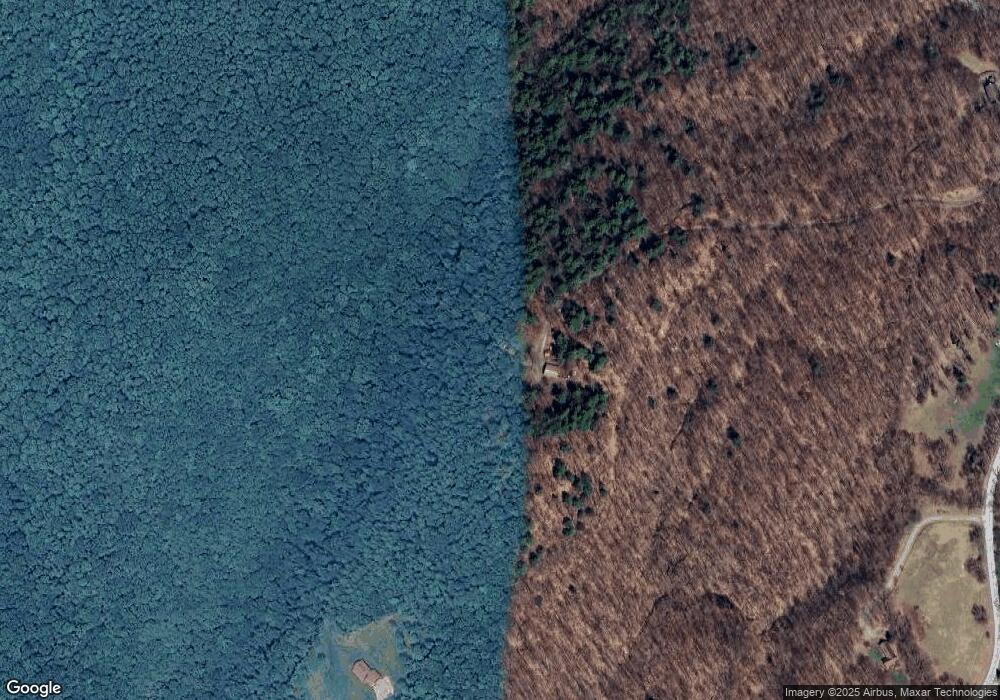 51 Peckham Ln, Dorset, VT 05251 - photo 1