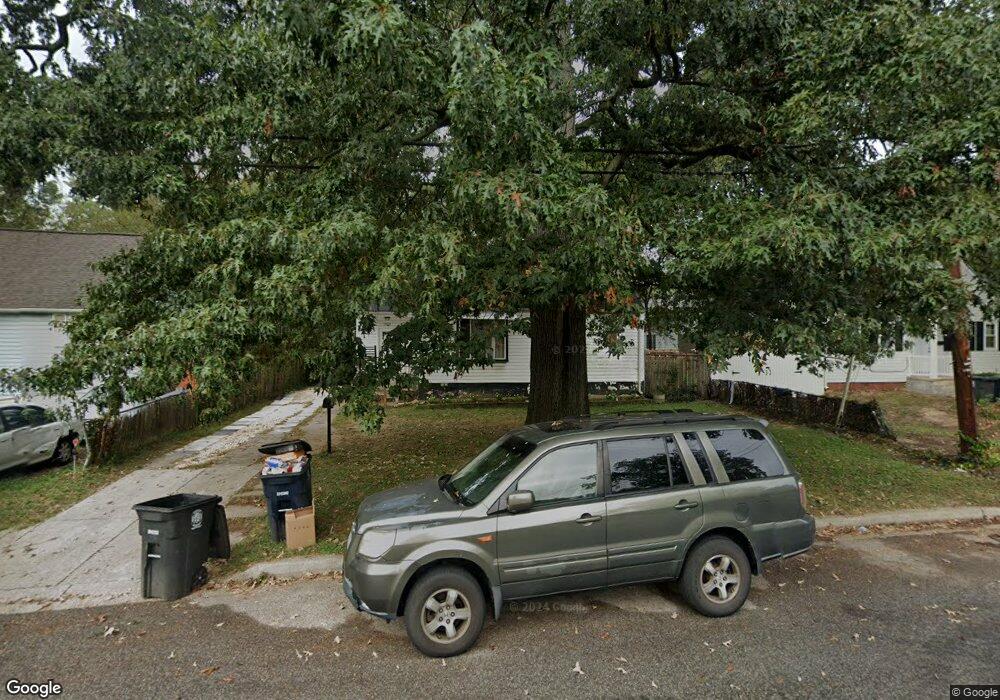 5814 Eastpine Dr, Riverdale, MD 20737 - photo 1