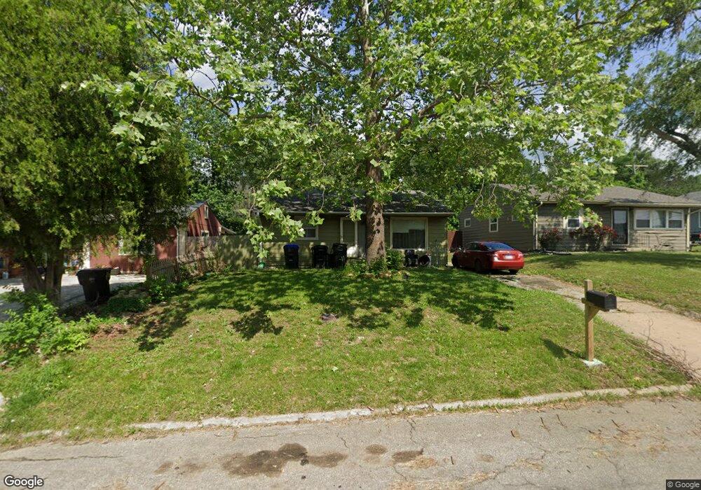 3216 SE Irvingham St, Topeka, KS 66605 - photo 1