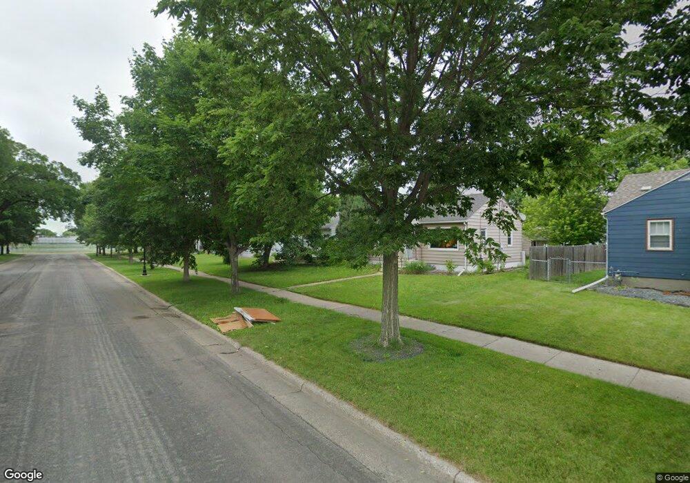 1625 7th St N, Fargo, ND 58102 - photo 1