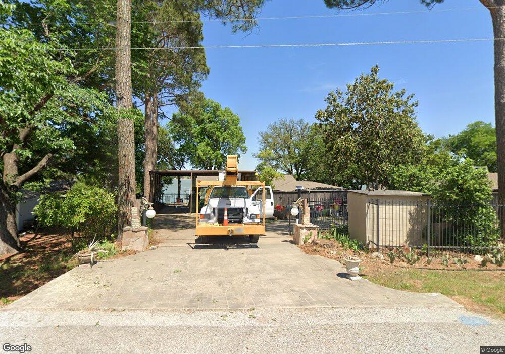 11734 East Ct, Azle, TX 76020 - photo 1