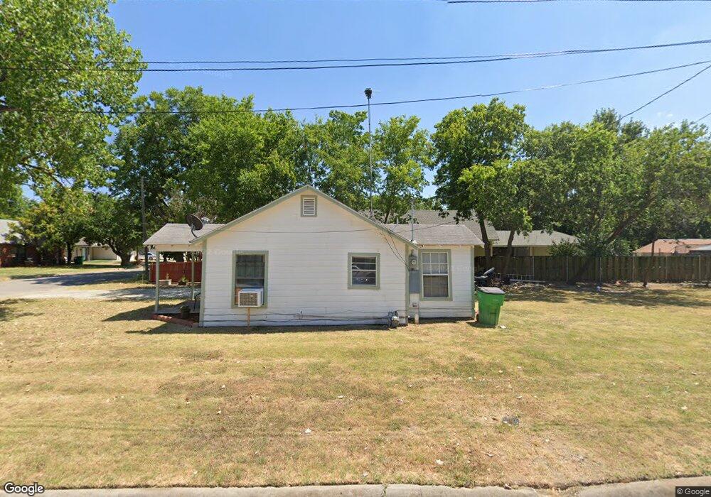 901 S Morris St, Gainesville, TX 76240 - photo 1
