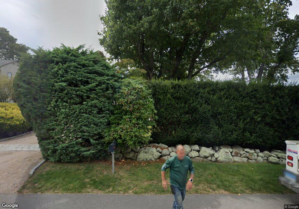 117 Avondale Rd, Westerly, RI 02891 - photo 1