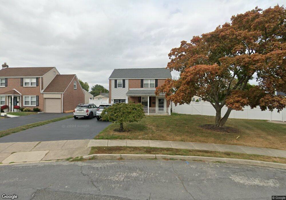 2407 N Greenhill Rd, Broomall, PA 19008 - photo 1