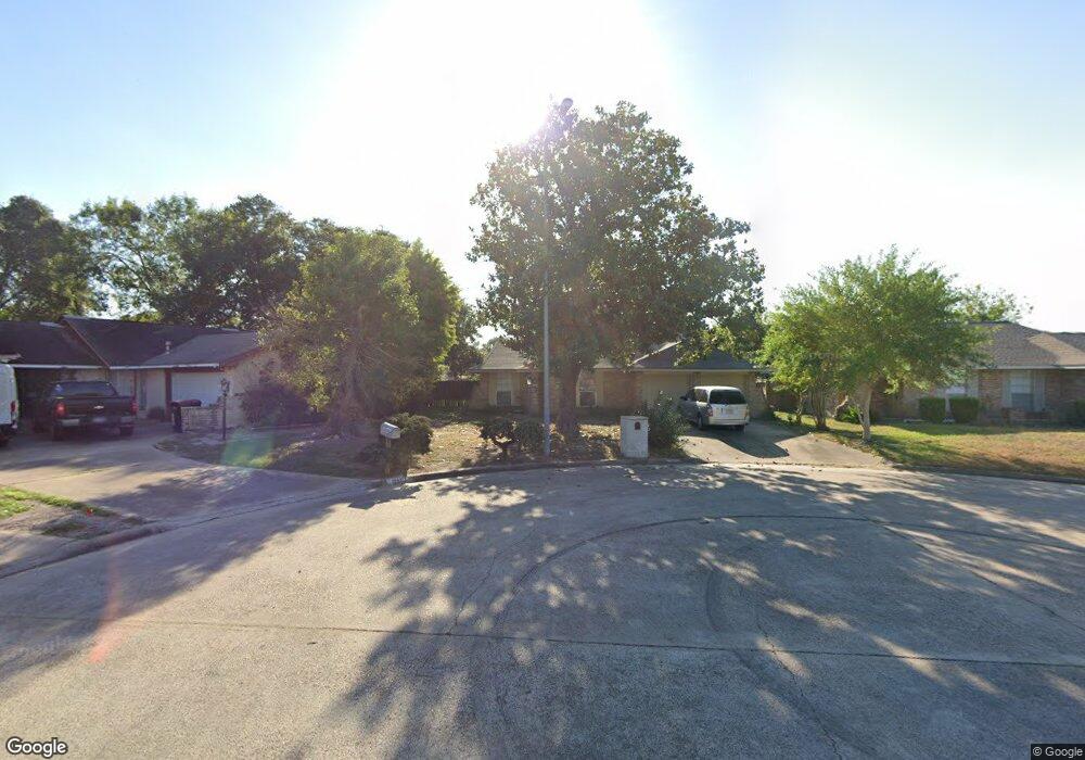 10507 Saber Ct, Houston, TX 77038 - photo 1