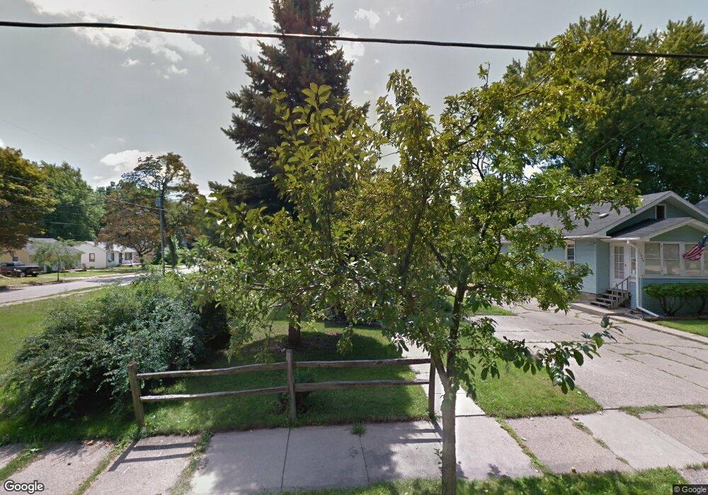 1505 Redwood St, Lansing, MI 48915 - photo 1