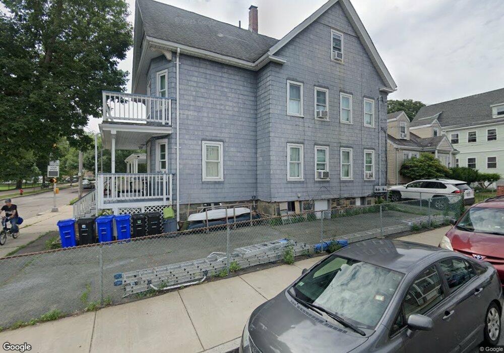 37 Walnut St unit 1, Malden, MA 02148 - photo 1