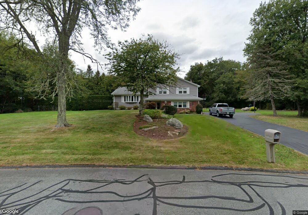 30 Myles Standish Dr, North Dartmouth, MA 02747 - photo 1