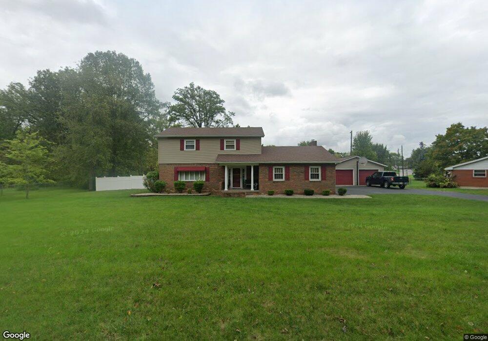 930 Loretta Place, Lima, OH 45805 - photo 1