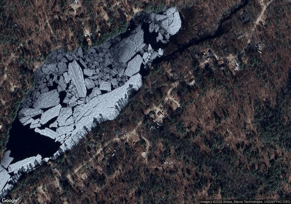 556 Berry River Rd, Barrington, NH 03825 - photo 1