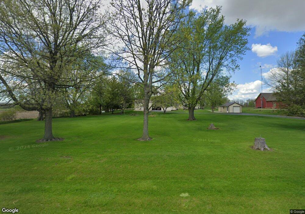 5330 Sunset Dr, Kewaskum, WI 53040 - photo 1