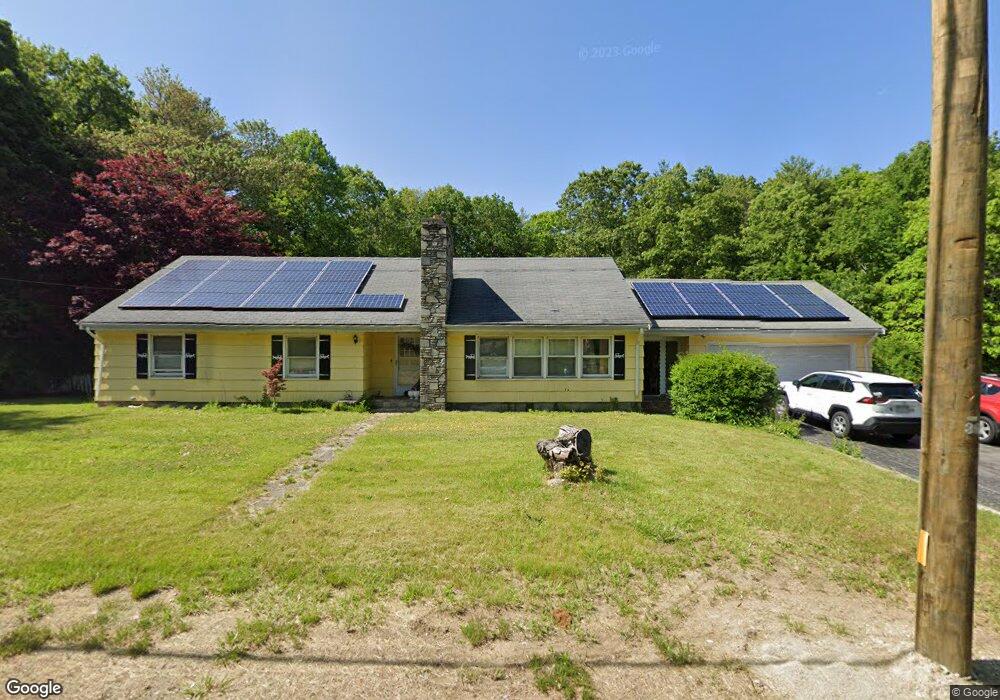 230 Hartford Ave E, Uxbridge, MA 01569 - photo 1