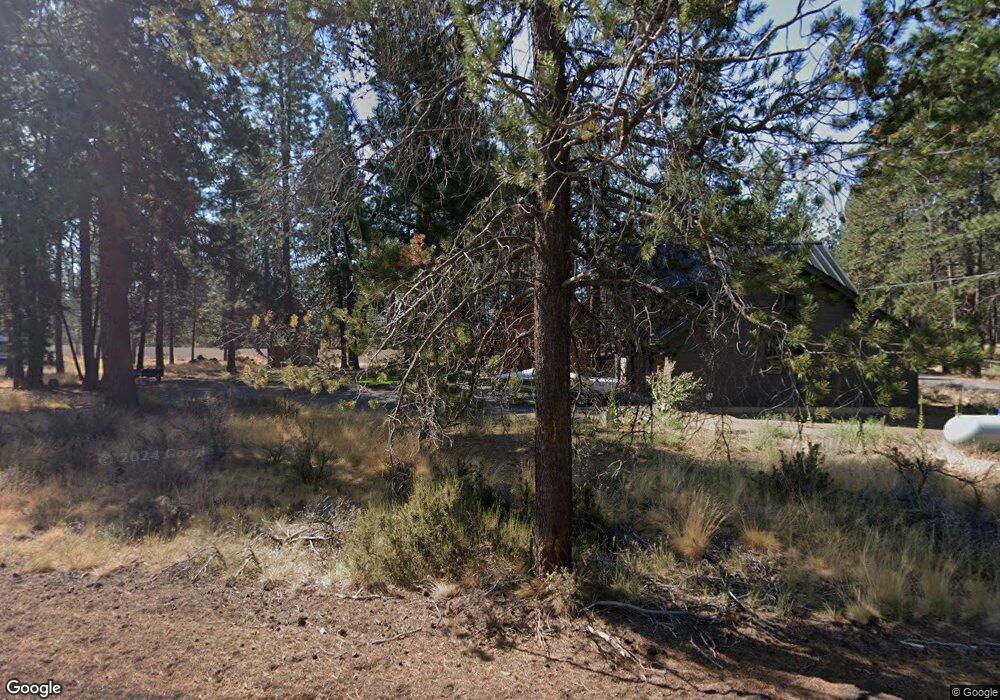 60250 Faugarwee Cir, Bend, OR 97702 - photo 1
