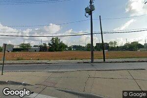 2370 Woodhill Rd, Cleveland, OH 44106