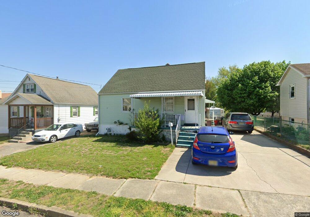 235 Vanneman Blvd, Paulsboro, NJ 08066 - photo 1