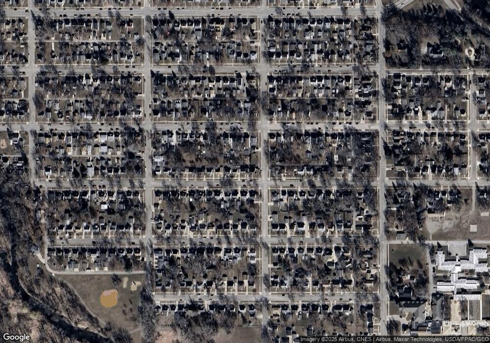 702 12th Ave SW, Austin, MN 55912 - photo 1