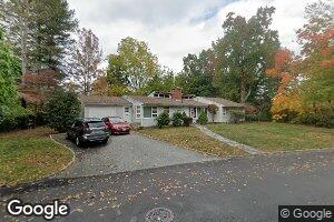 61 E Hill Dr, Cranston, RI 02920