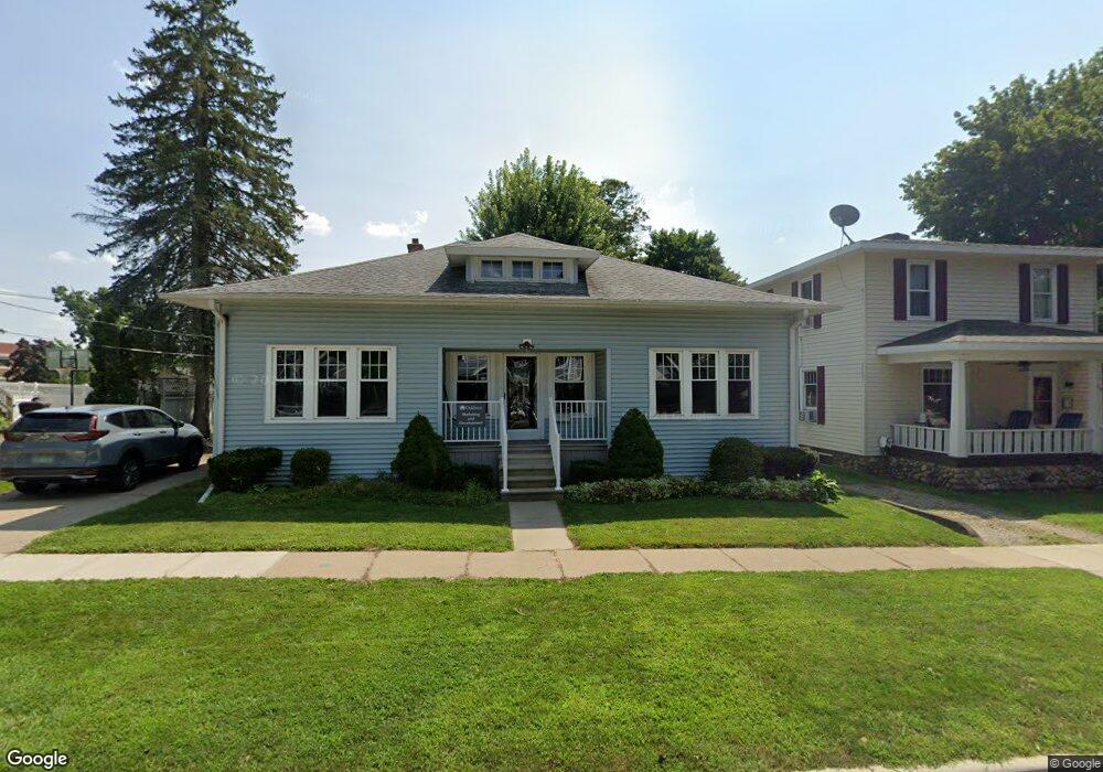 116 E Prospect St, Marshall, MI 49068 - photo 1