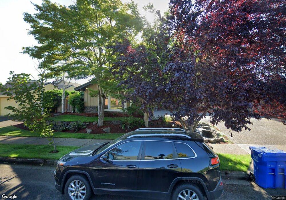 2865 Metolius Dr, Eugene, OR 97408 - photo 1