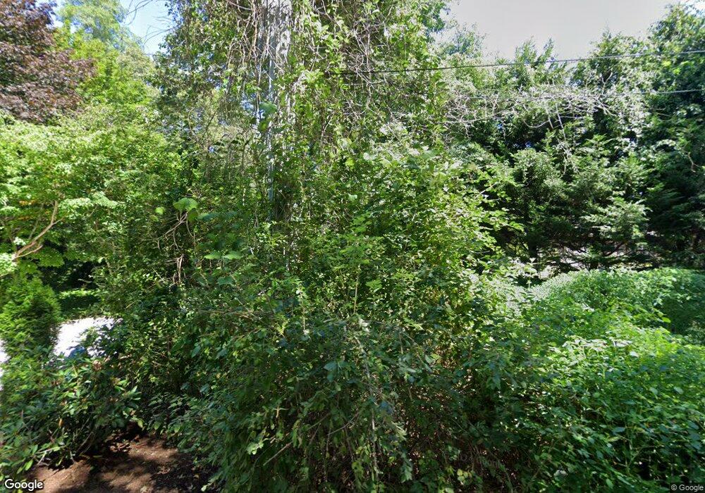 27 Fells Rd, Falmouth, MA 02540 - photo 1