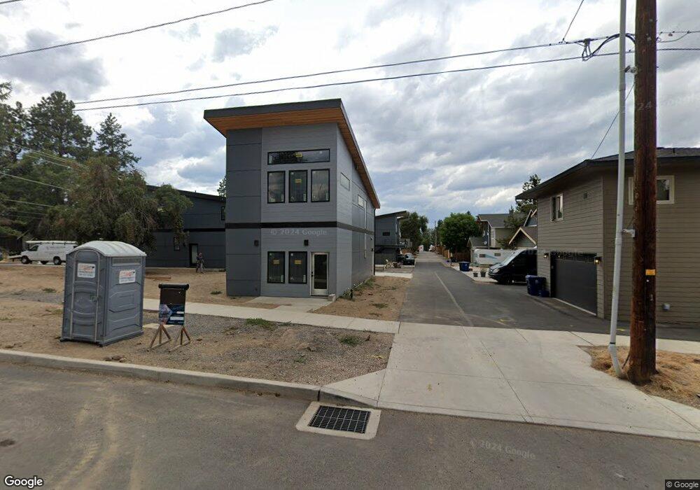 757 SW Pelton Place, Bend, OR 97702 - photo 1