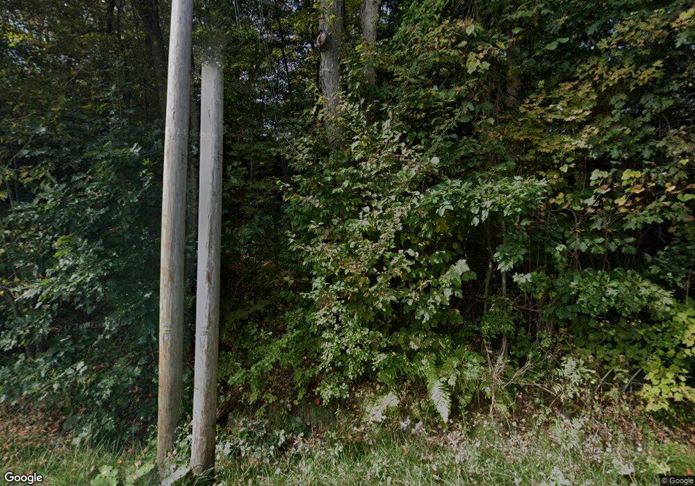 359 Piggery Rd, Putney, VT 05346 - photo 1