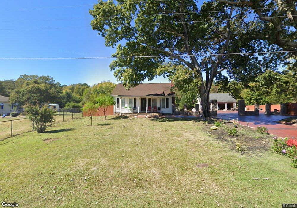 814 Hickory Chapel Rd, High Point, NC 27260 - photo 1