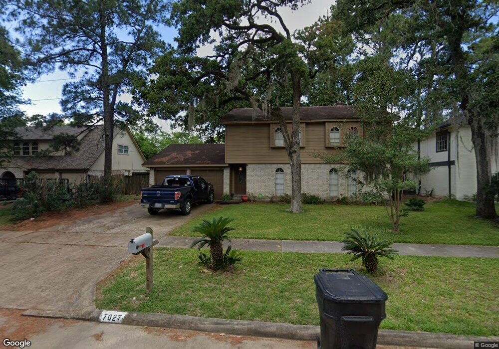 7027 Oak Bough Dr, Houston, TX 77088 - photo 1