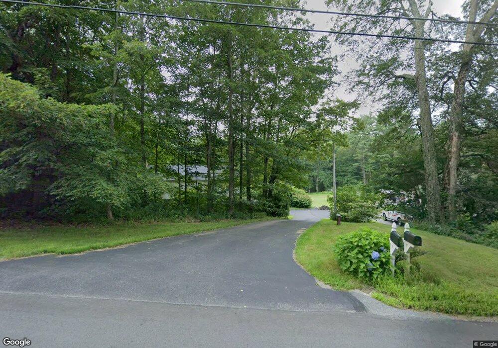 676 Hartford Ave W, Uxbridge, MA 01569 - photo 1