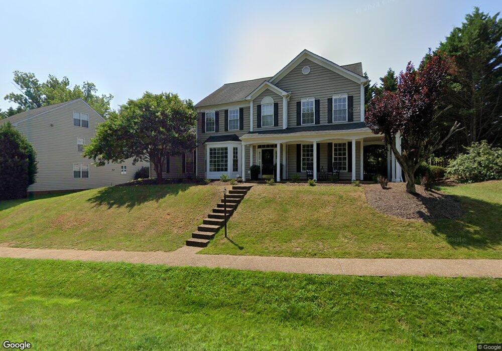 2005 Kemper Ln, Charlottesville, VA 22901 - photo 1