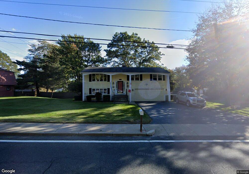 100 Smith Ave, Greenville, RI 02828 - photo 1