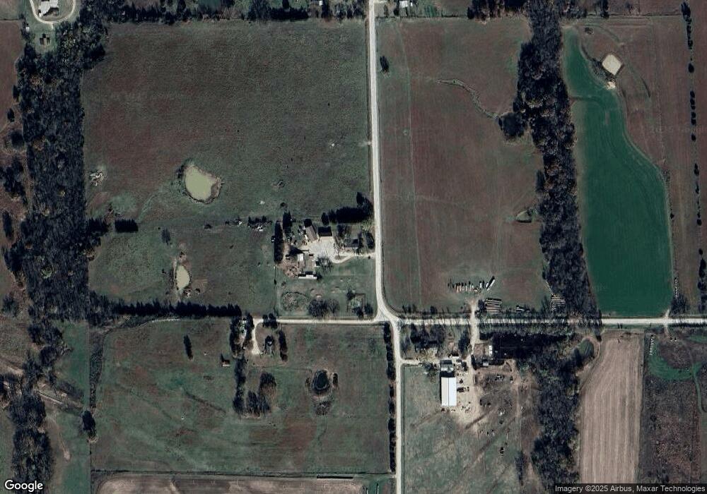 1006 Mink Rd, Yates Center, KS 66783 - photo 1