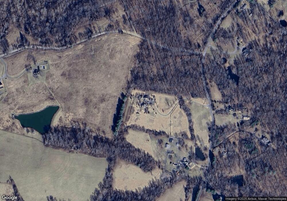 853 Scrabble Rd, Castleton, VA 22716 - photo 1