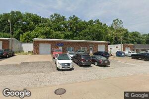 1317 W Lark Industrial Dr, Fenton, MO 63026