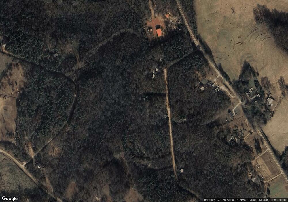 150 Pittman Dr, Toccoa, GA 30577 - photo 1