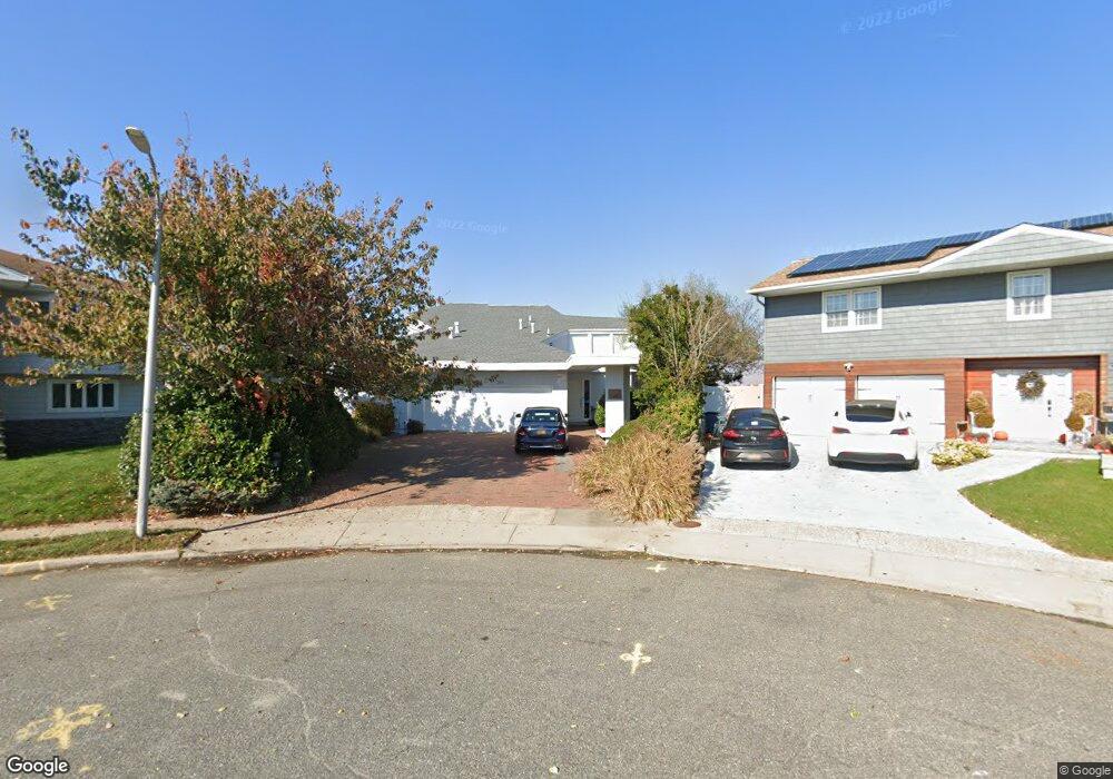 265 Harbor Dr, Lido Beach, NY 11561 - photo 1