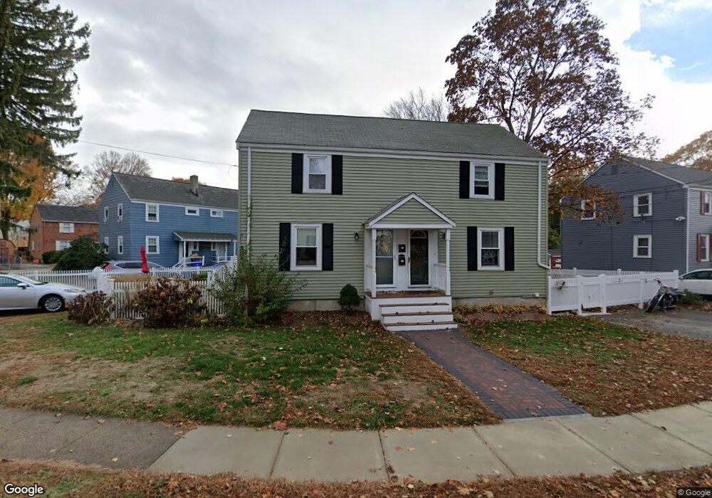 23 Hamilton Rd unit 1, Wakefield, MA 01880 - photo 1