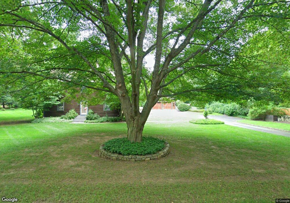 1 Chapman Place, Redding, CT 06896 - photo 1