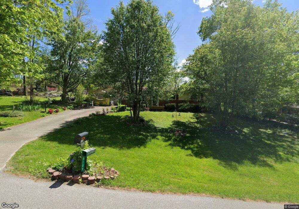 8109 Autumn Dr, Georgetown, IN 47122 - photo 1