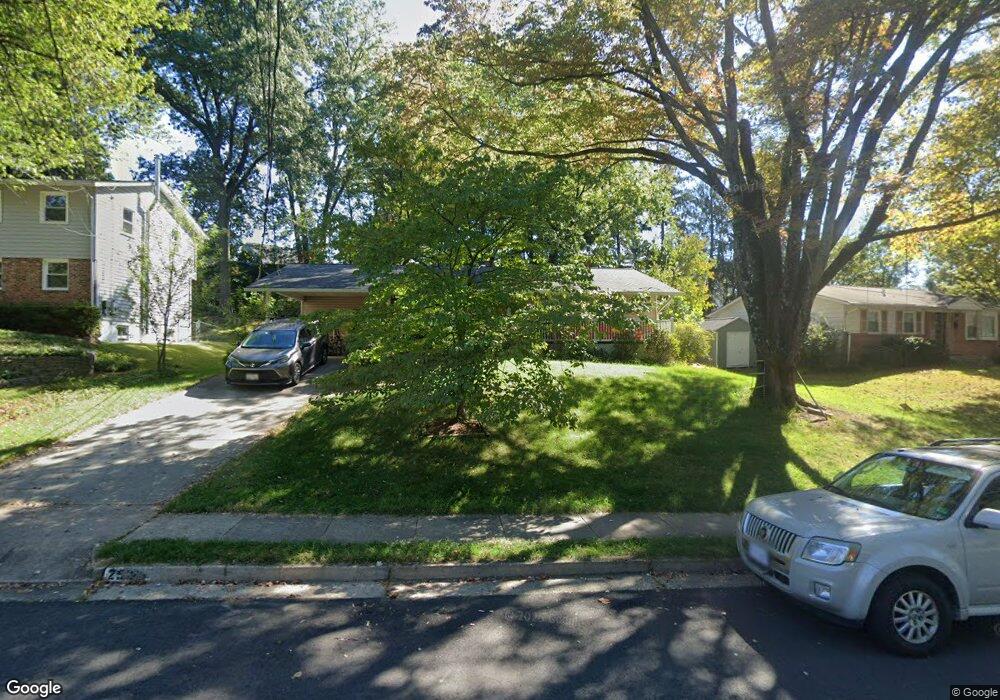 2523 Drexel St, Vienna, VA 22180 - photo 1