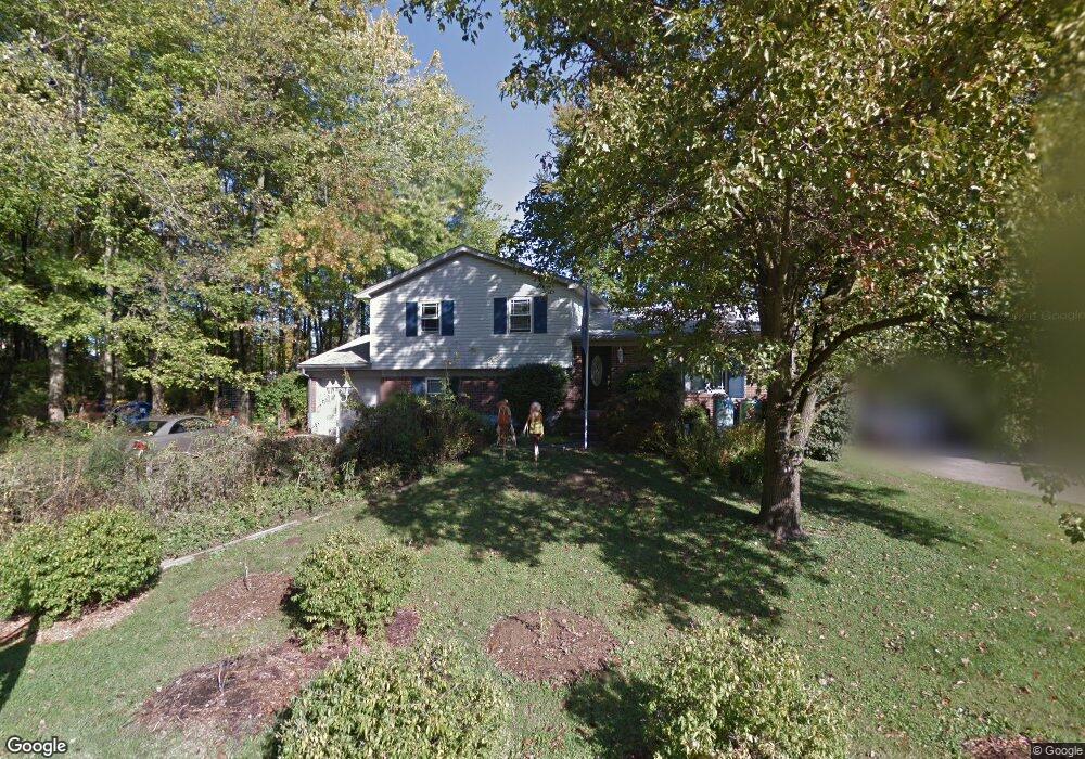 8009 Schroering Dr, Louisville, KY 40291 - photo 1