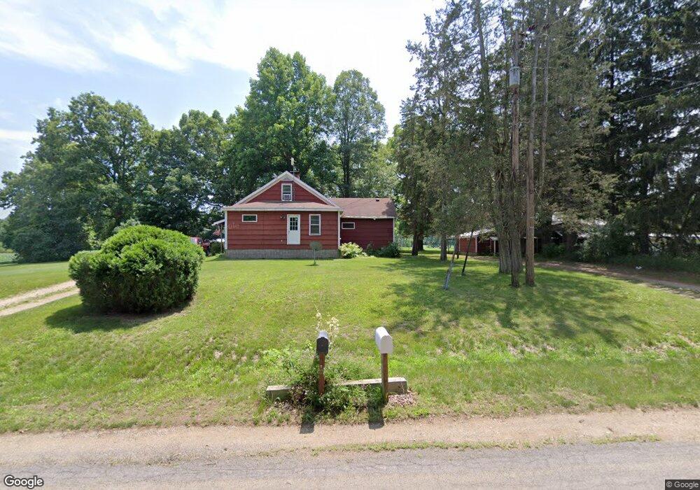 7462 Martin Rd, Three Oaks, MI 49128 - photo 1