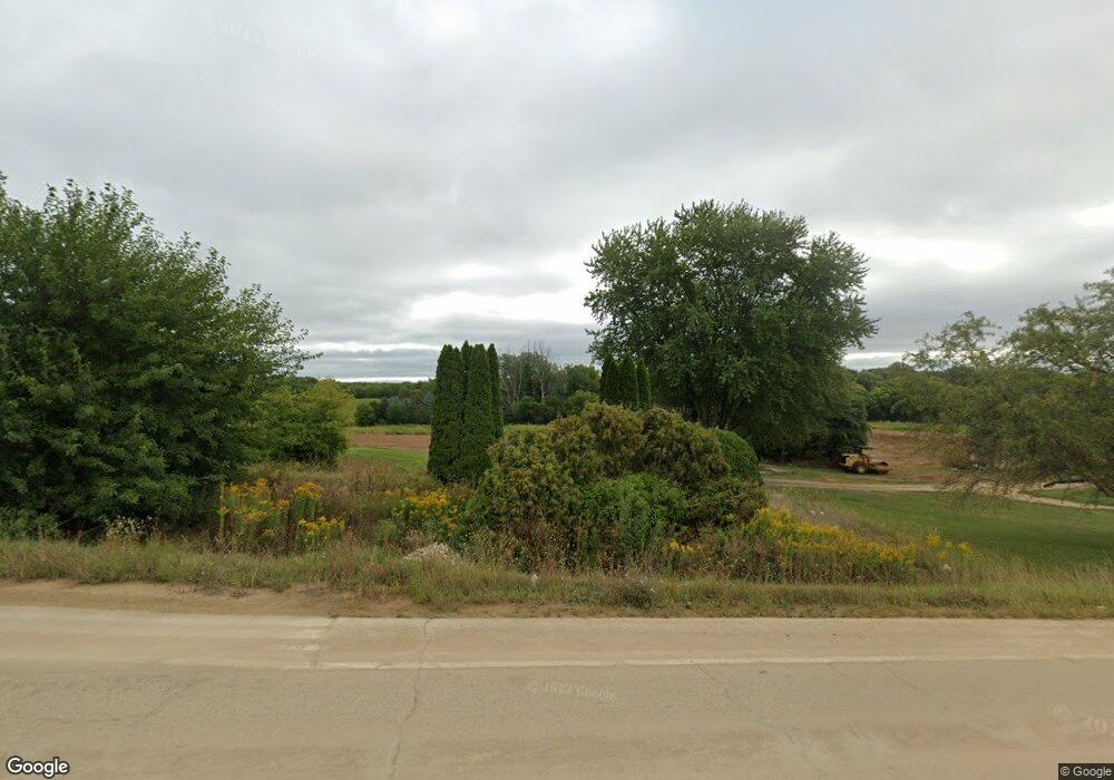 1041 Autumn Blaze Ct, Oregon, WI 53575 - photo 1