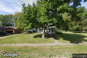 101 S Farmer St, Brighton, IA 52540