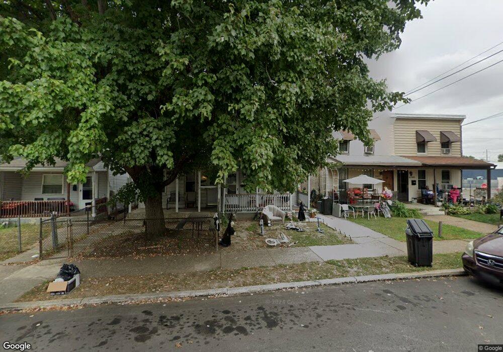 3404 W 4th St, Marcus Hook, PA 19061 - photo 1