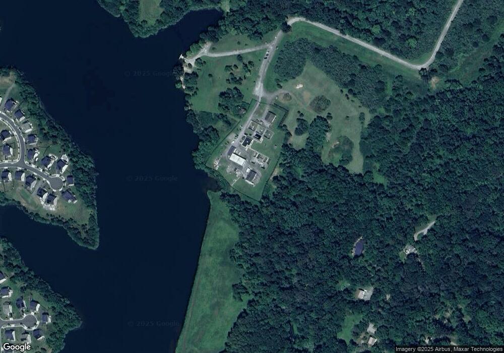 17749 Lakefield Rd, Round Hill, VA 20141 - photo 1