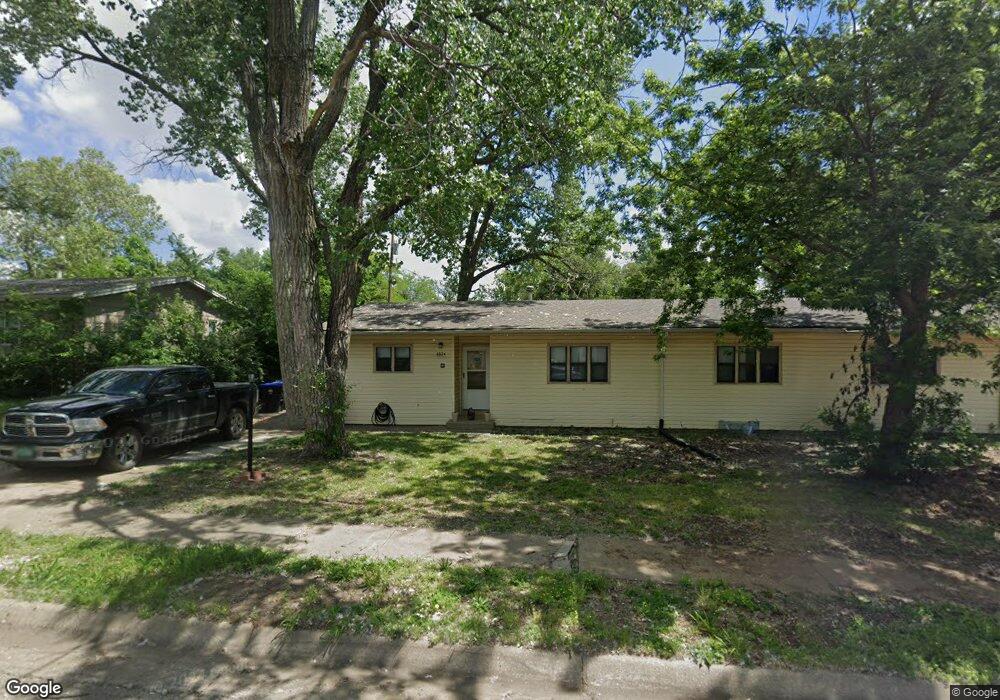 6824 SW Rockpost Rd, Topeka, KS 66619 - photo 1