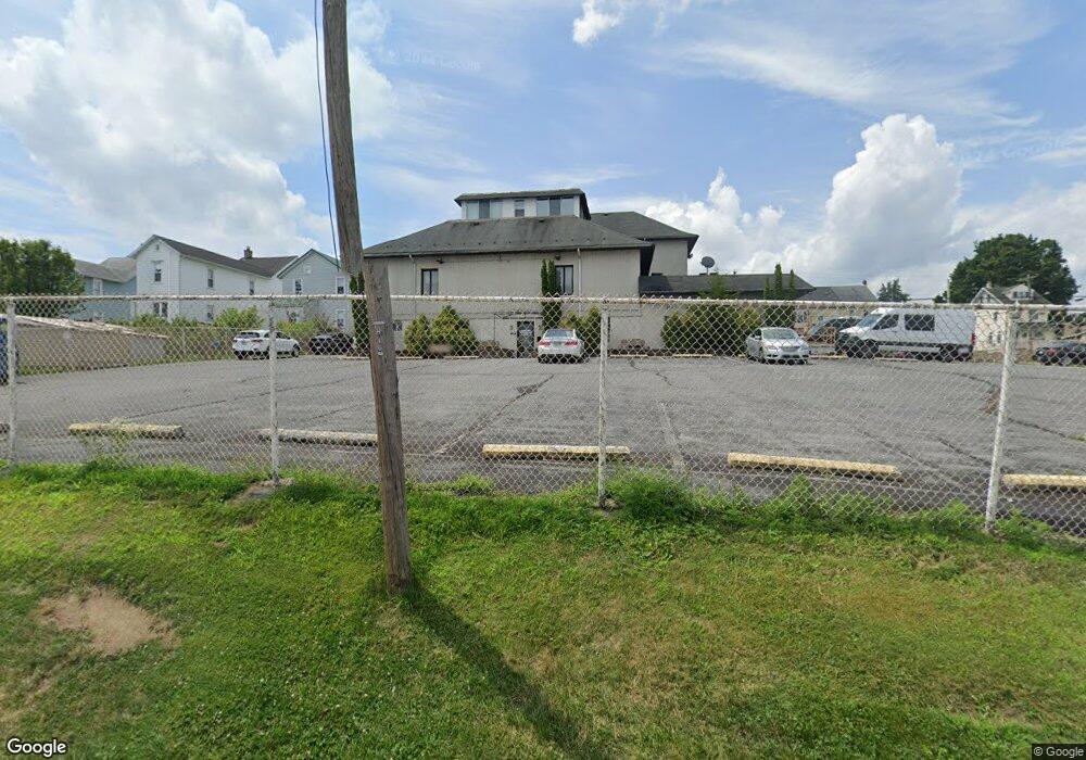 2123 N 1st Ave unit A-4, Whitehall, PA 18052 - photo 1