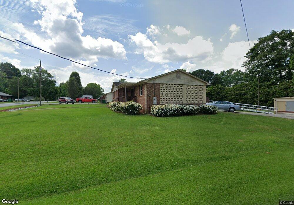 207 Rodgers St, Gaffney, SC 29341 - photo 1